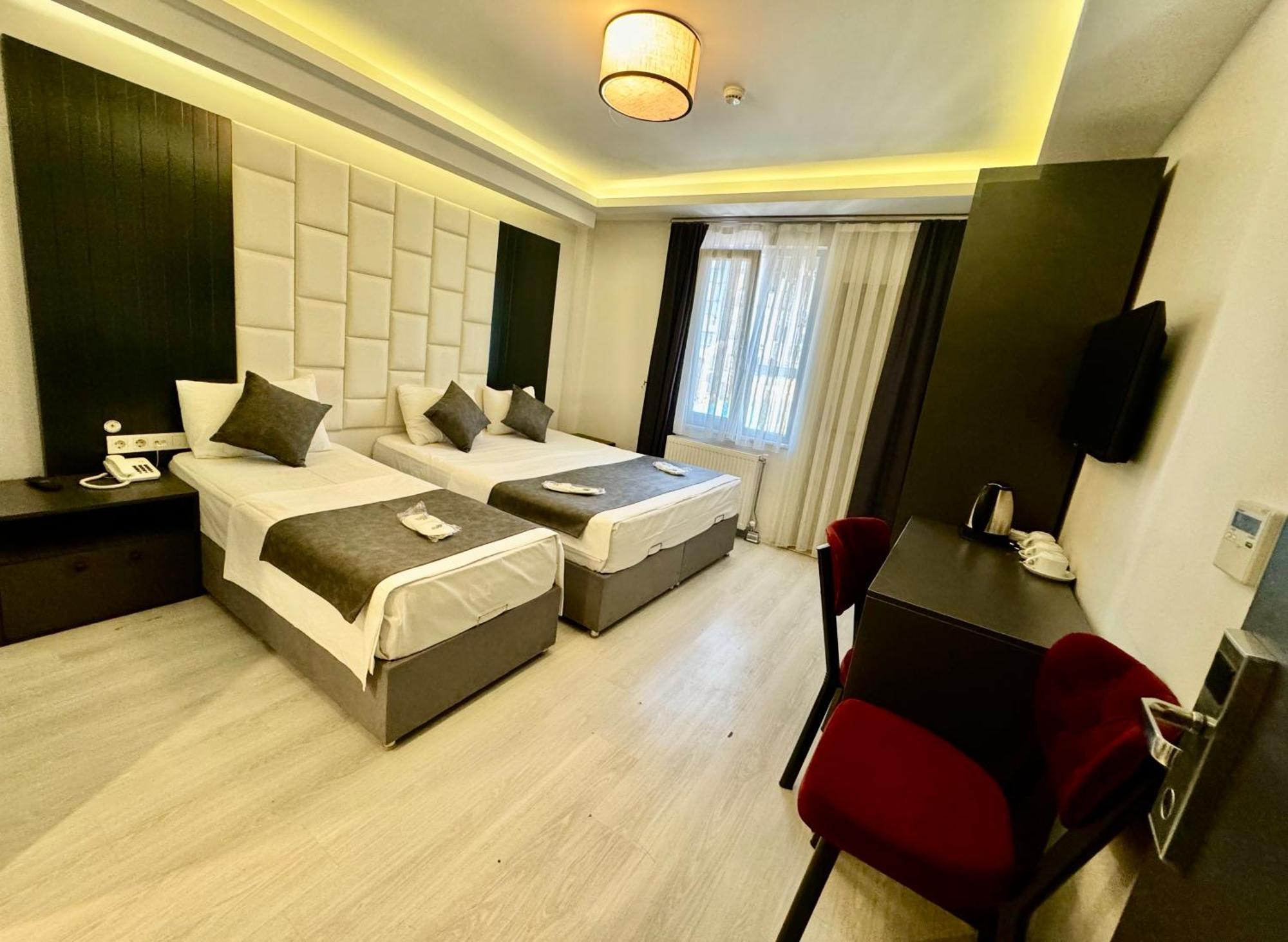 Aram Edessa Hotel Istanboel Buitenkant foto