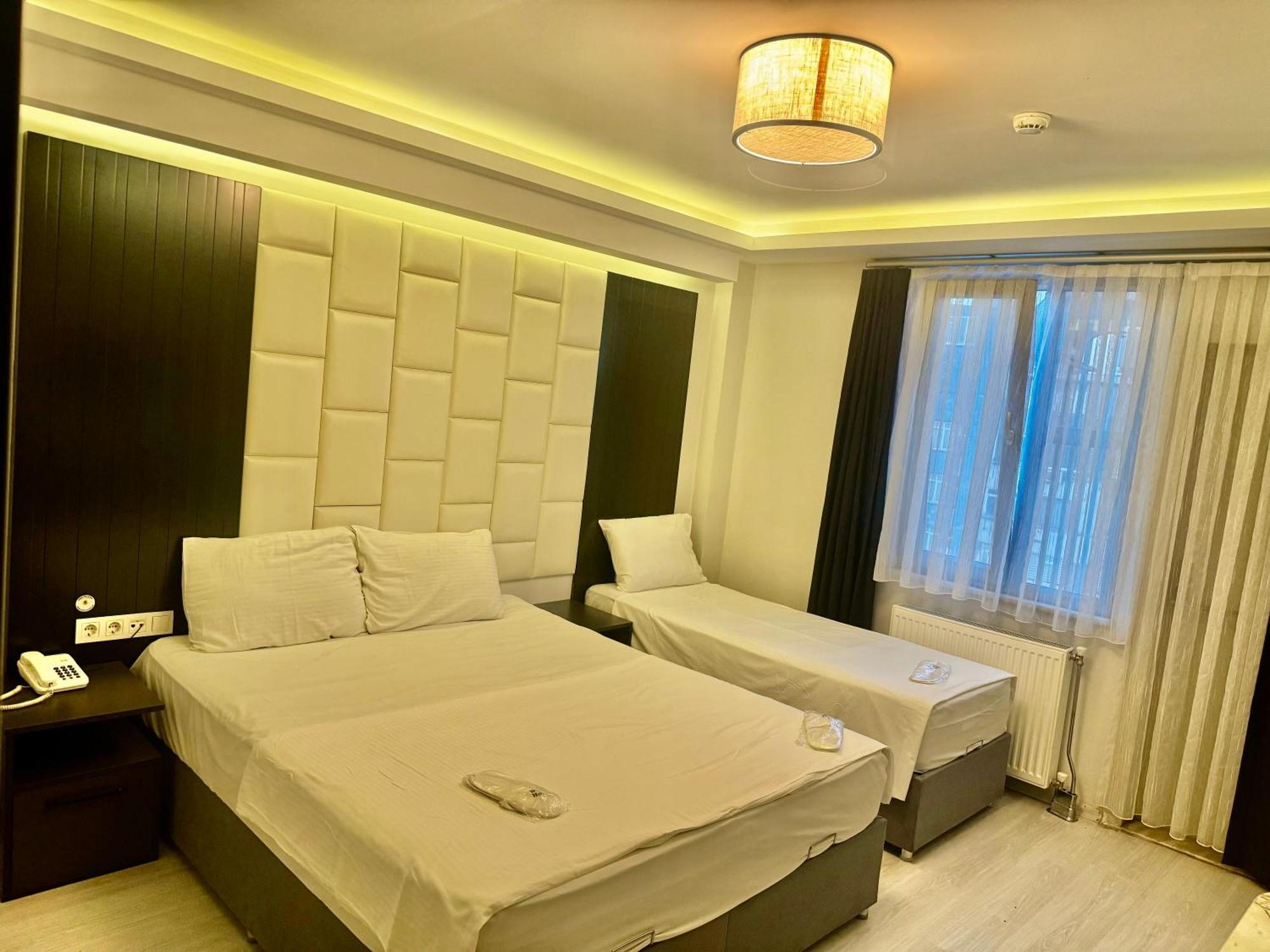 Aram Edessa Hotel Istanboel Buitenkant foto