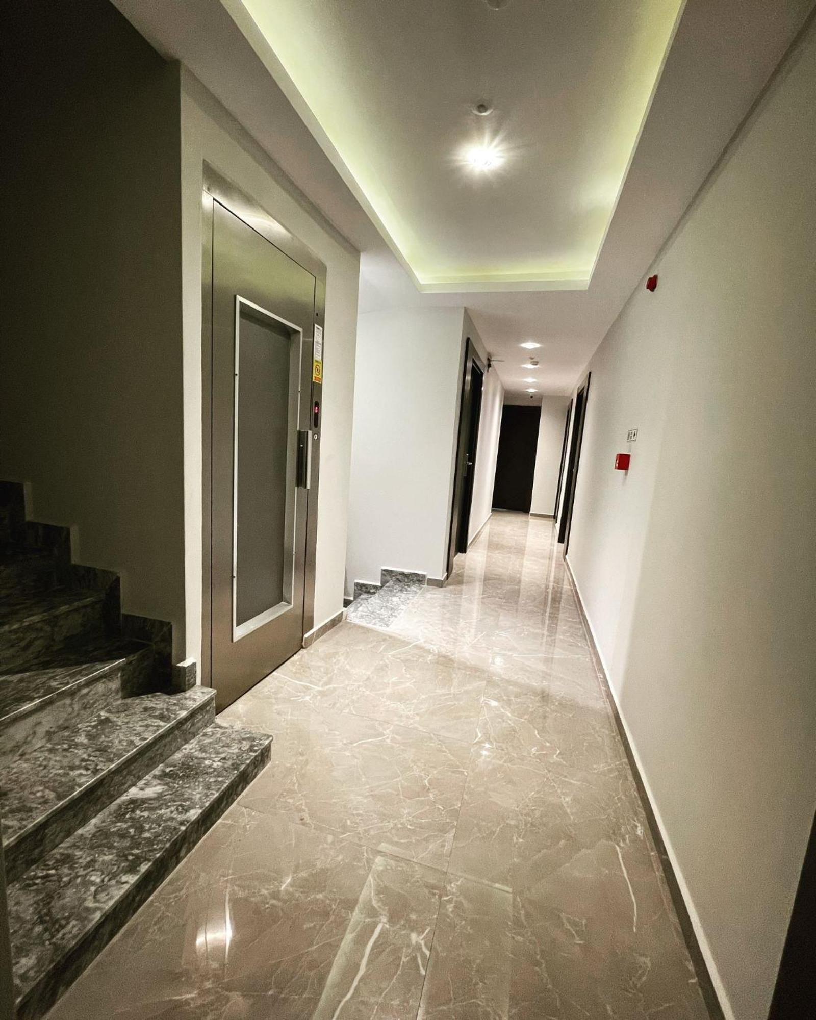 Aram Edessa Hotel Istanboel Buitenkant foto